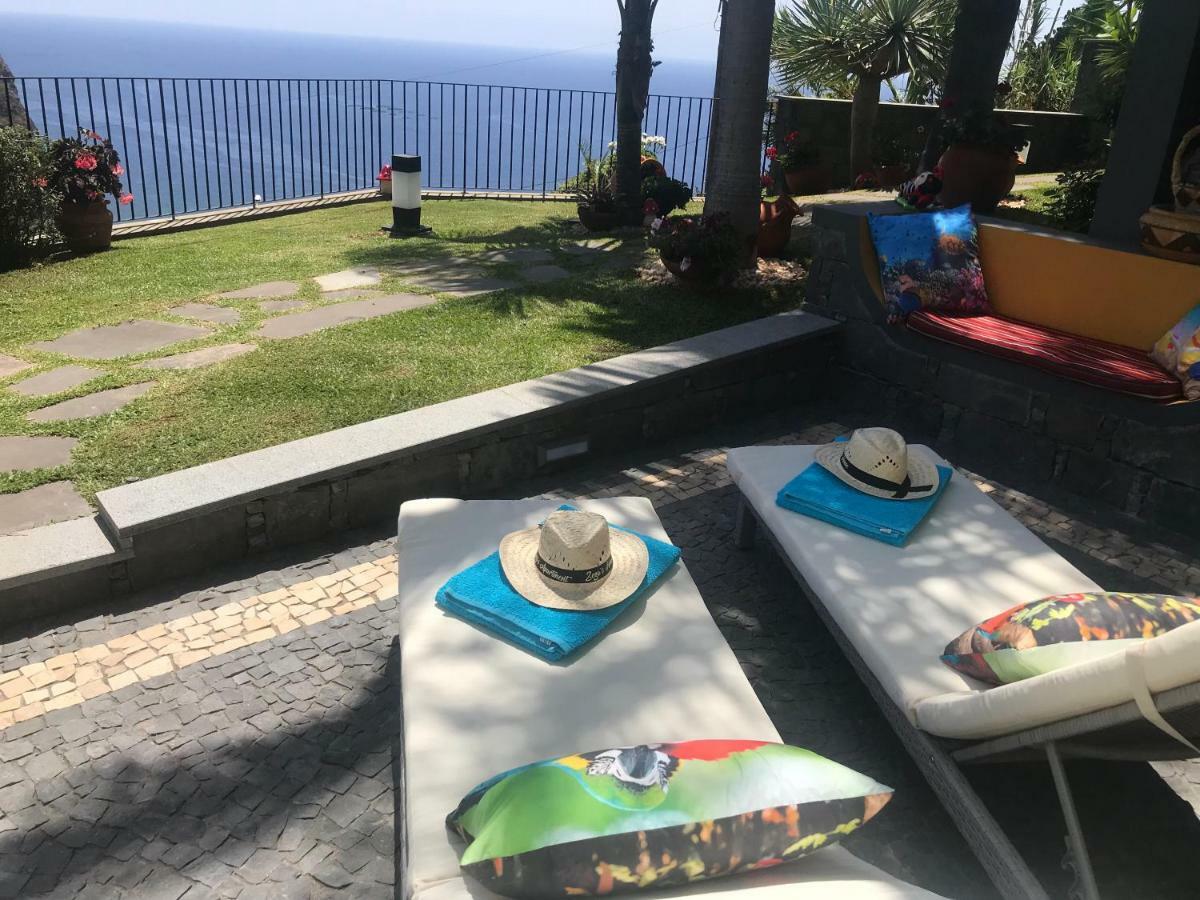 Zeza'S Garden Villa Calheta  Exterior photo