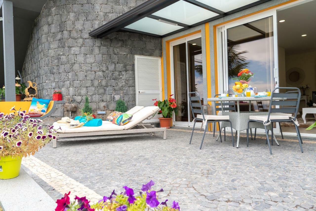 Zeza'S Garden Villa Calheta  Exterior photo