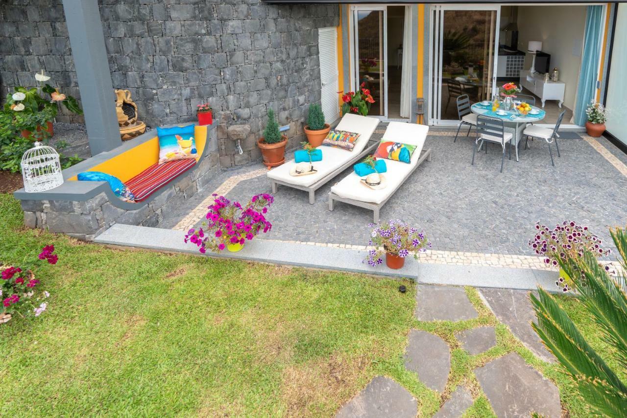 Zeza'S Garden Villa Calheta  Exterior photo