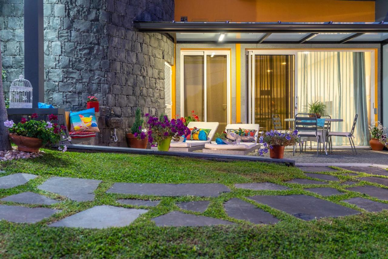 Zeza'S Garden Villa Calheta  Exterior photo